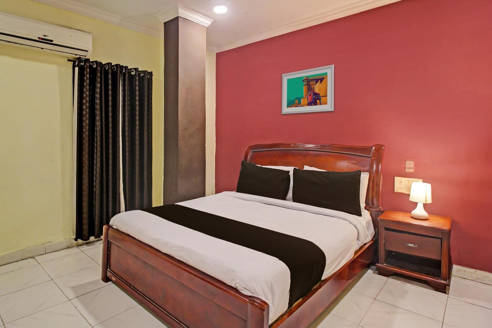 Hotel O Ruma Near Nampally Railway Station Hajdarábád Exteriér fotografie