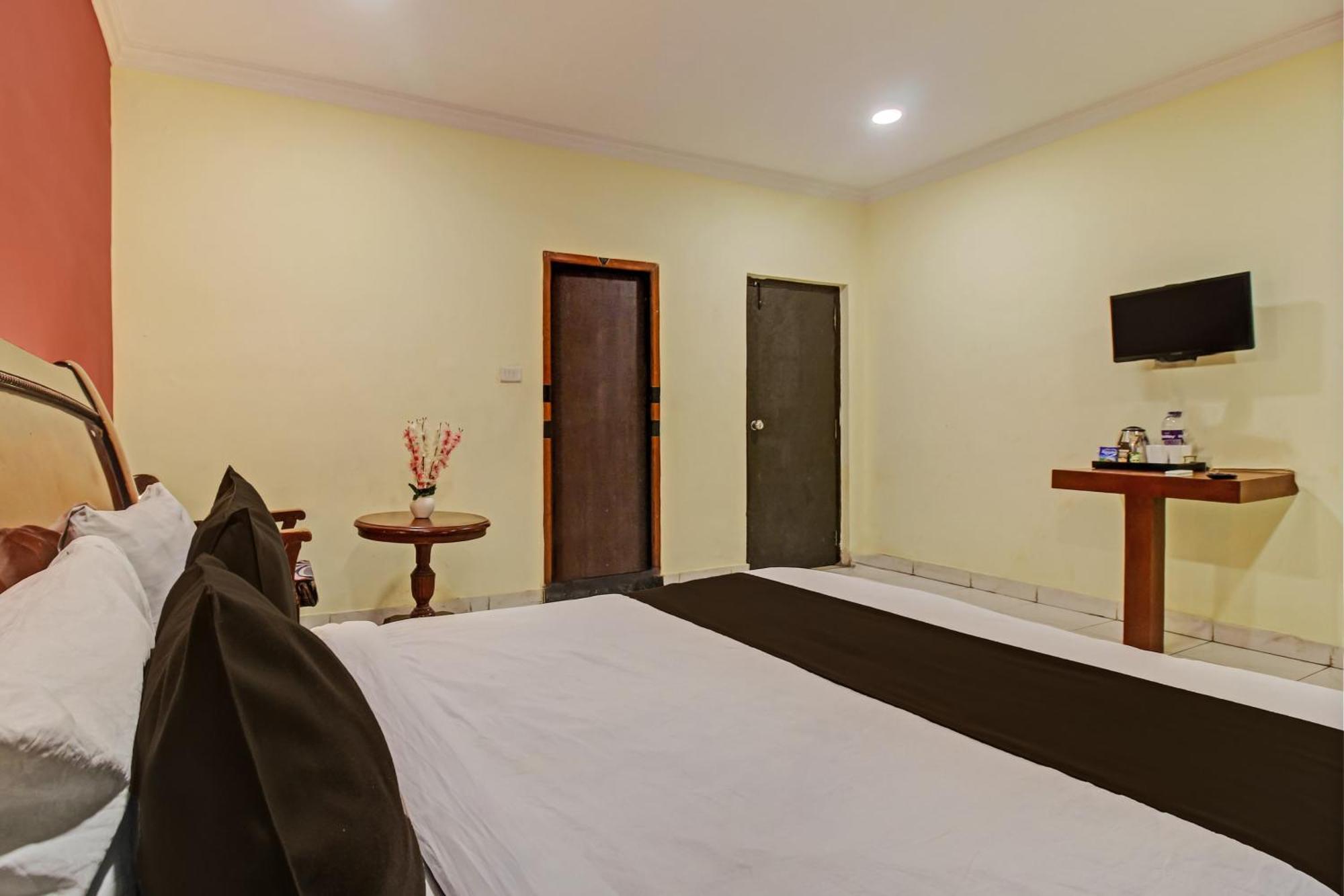 Hotel O Ruma Near Nampally Railway Station Hajdarábád Exteriér fotografie