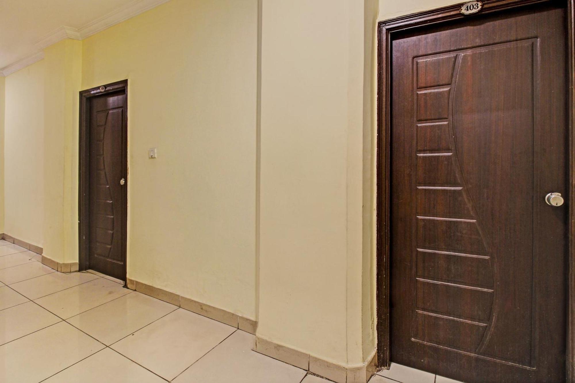 Hotel O Ruma Near Nampally Railway Station Hajdarábád Exteriér fotografie