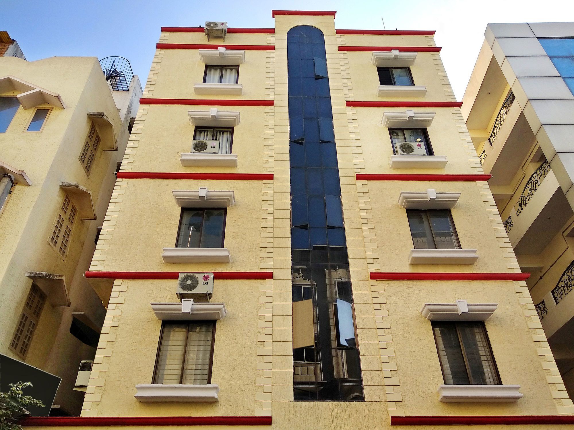 Hotel O Ruma Near Nampally Railway Station Hajdarábád Exteriér fotografie